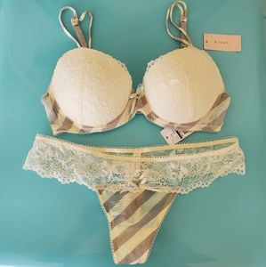 NWT Blush "Little Charm" Bridal Bra Set - 36B / M